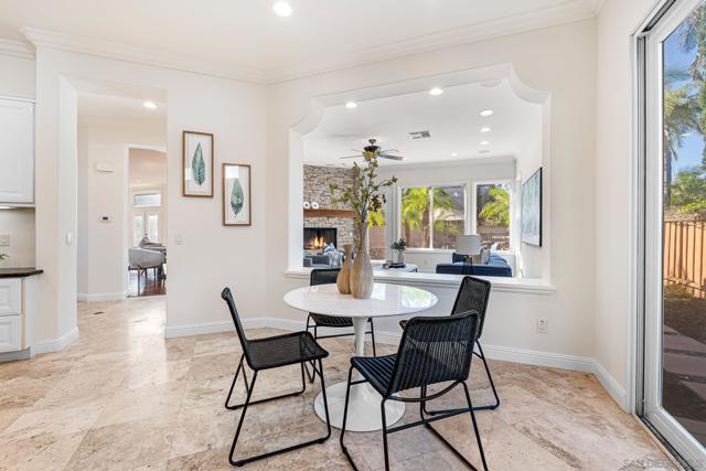 10616 Gingerwood Cove, San Diego CA: https://media.crmls.org/mediaz/094a6a73-1a68-4281-bb1b-41b08579c510.jpg