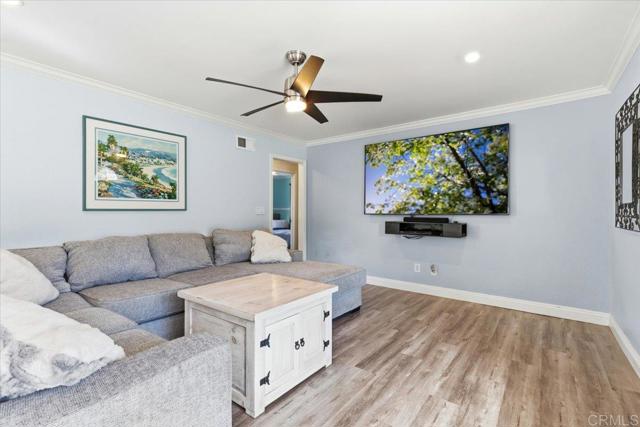 Detail Gallery Image 5 of 41 For 1048 Cosmo Ave, El Cajon,  CA 92019 - 3 Beds | 1 Baths