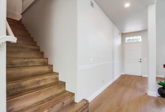 Detail Gallery Image 16 of 45 For 4455 Milano Way, Oceanside,  CA 92057 - 4 Beds | 2/1 Baths