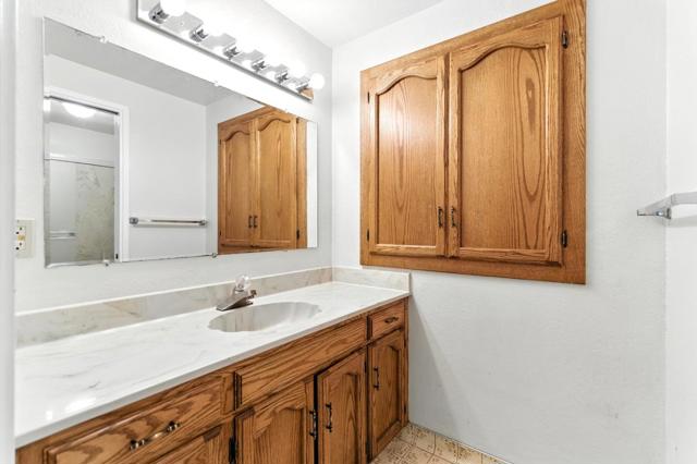 27586 Moody Road, Los Altos Hills CA: https://media.crmls.org/mediaz/094e4fa7-945f-461e-9467-af18498d1cbf.jpg