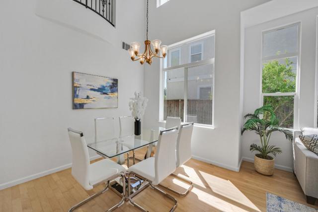 36075 Crystal Springs Drive, Newark CA: https://media.crmls.org/mediaz/095014c4-0781-47d1-bef3-29364330111d.jpg