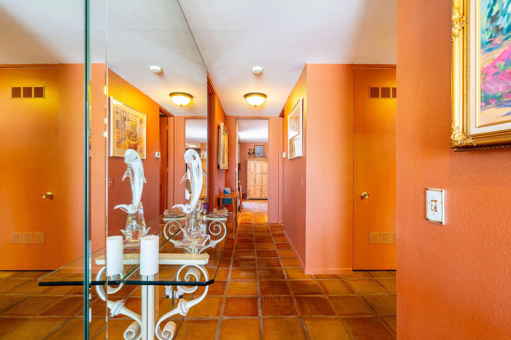 MLS #219132256DA img 4