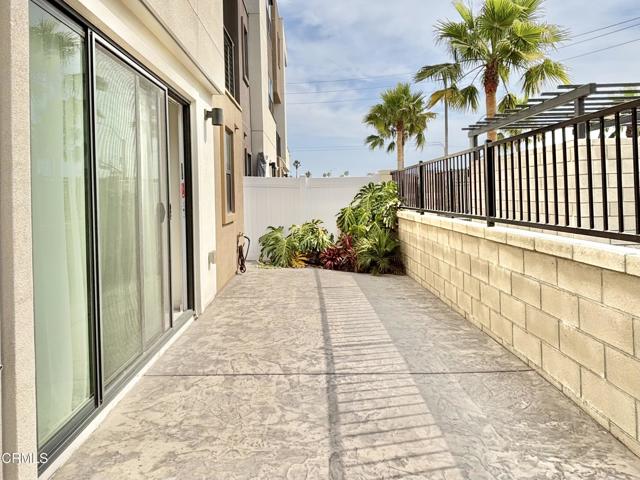 1105 Canal Street, Oxnard CA: https://media.crmls.org/mediaz/09507df4-8078-473d-bb06-9ae1f131b35f.jpg