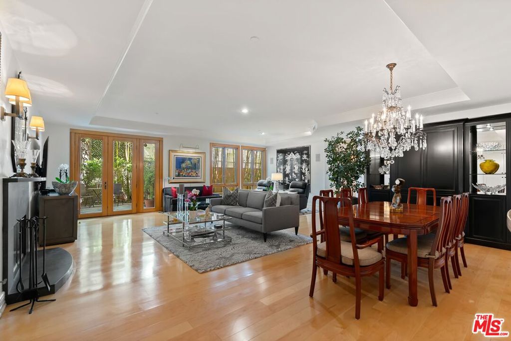 411 N Oakhurst Drive #106