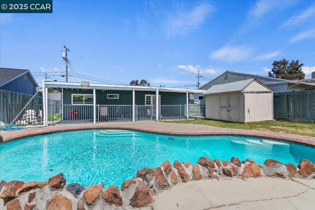 720 Jane Court, Martinez CA: https://media.crmls.org/mediaz/09509f82-482b-46e3-bbbb-1b1bd9bcbdc9.jpg