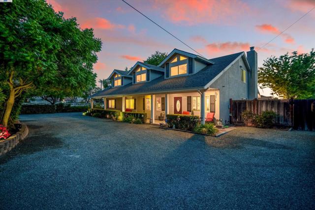 1969 Buena Vista Ave, Livermore CA: https://media.crmls.org/mediaz/0952ae51-87f6-4513-839f-a929a4539dad.jpg