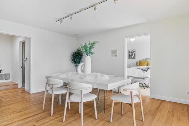 2025 Braemar Road, Oakland CA: https://media.crmls.org/mediaz/0952de78-3b12-437b-9a39-00e870553c95.jpg