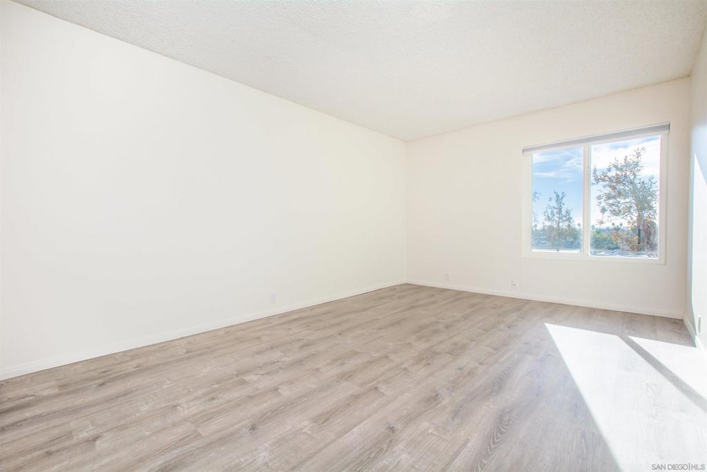1855 Diamond St - photo 20