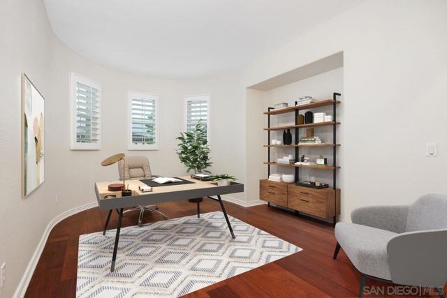 4772 Sunset Heights Ct, San Diego CA: https://media.crmls.org/mediaz/095461d4-6036-4a66-940a-f35cd905ef9c.jpg