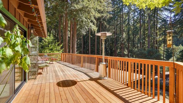 526 Lower Locksley Road, Boulder Creek CA: https://media.crmls.org/mediaz/0955b7b9-bcf5-4840-93b8-9c7492dc5803.jpg