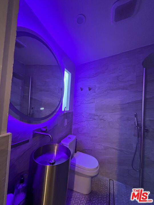 641 N Vista Street, Los Angeles CA: https://media.crmls.org/mediaz/09565a65-ef26-4291-9cb1-bd82d1437f88.jpg