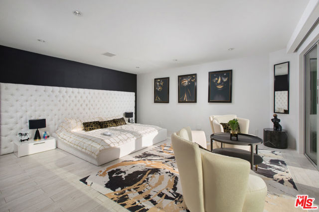 2791 Ellison Drive, Beverly Hills CA: https://media.crmls.org/mediaz/09579571-02f3-4950-986e-433b22595df6.jpg