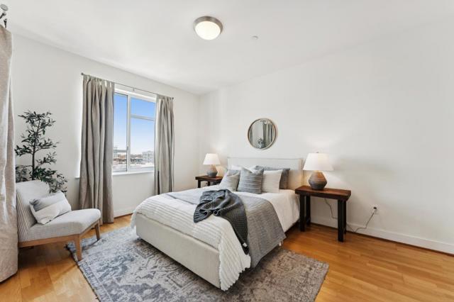 1020 Jackson Street, Oakland CA: https://media.crmls.org/mediaz/0957bf16-1eec-47f9-8221-173d0add4214.jpg
