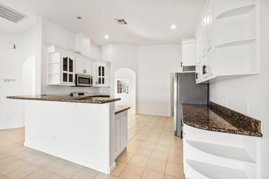 MLS #219138264DA image #8