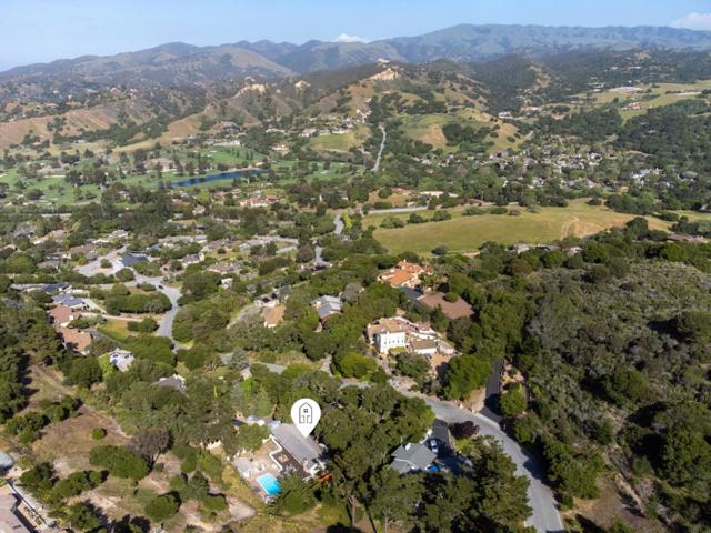 13525 Paseo Terrano, Salinas CA: https://media.crmls.org/mediaz/0958e68b-61bb-476f-8b0b-5107aef2883c.jpg