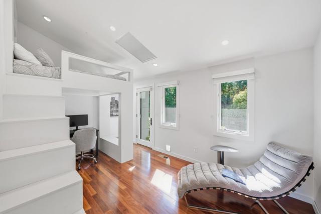 26960 Orchard Hill Lane, Los Altos Hills CA: https://media.crmls.org/mediaz/09590a25-88d8-451d-8eb7-c71e87e50f0c.jpg