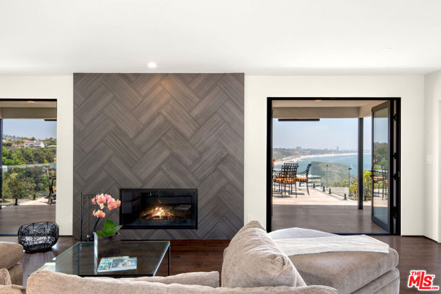 Drew Fenton | 17438 Revello Drive Pacific Palisades CA | MLS: 7251367