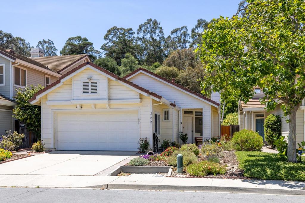 21012 Country Park Road