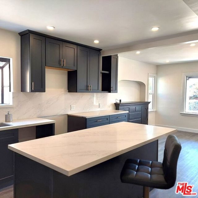 3831 W 60th Street, Los Angeles CA: https://media.crmls.org/mediaz/095bdb99-4b70-45a8-a0ab-6bcf18ca38b7.jpg