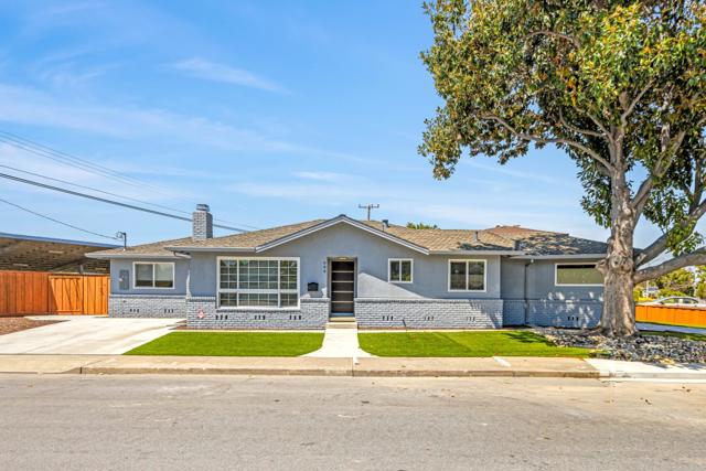 666 Fairlane Avenue, Santa Clara CA: https://media.crmls.org/mediaz/095bf168-6524-4ccb-a01d-f7db036c59fd.jpg