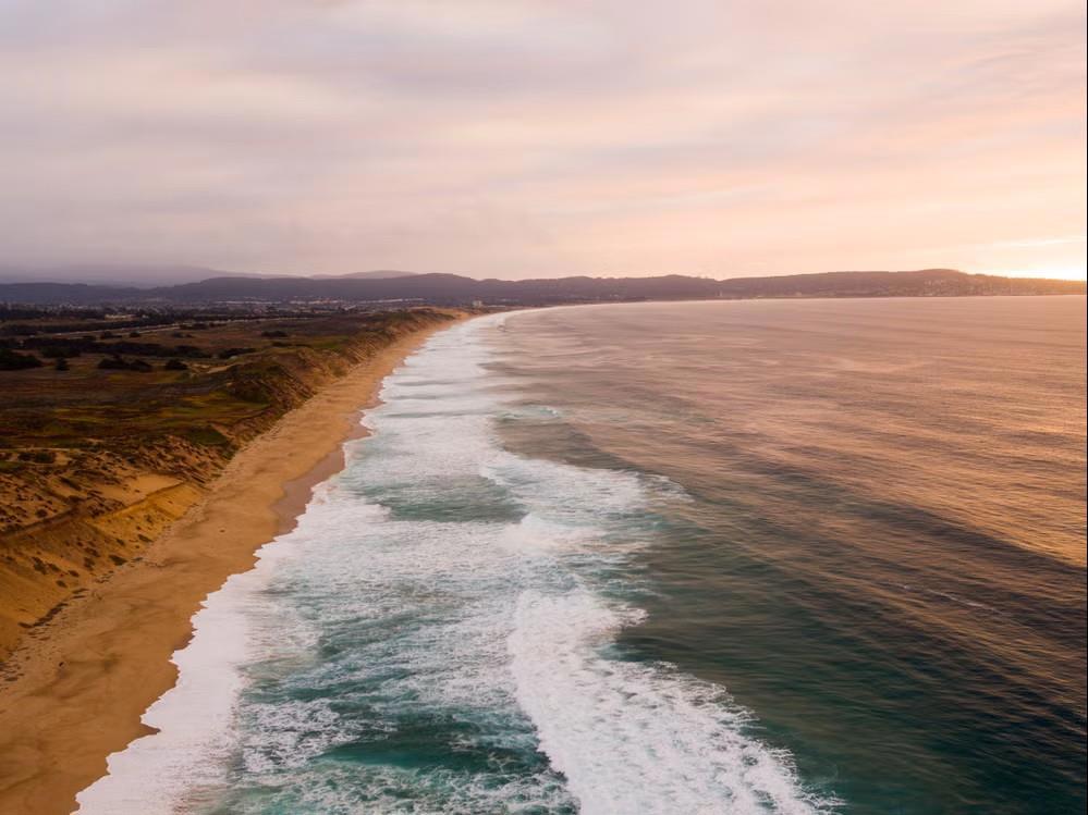 https://media.crmls.org/mediaz/095df5b0-6ee3-4fab-b09c-47c2fd1b37a0.jpg?preset=X-Large