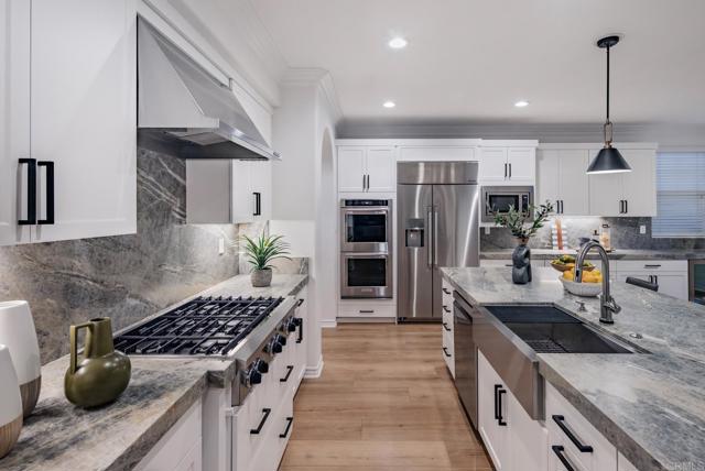 Detail Gallery Image 21 of 44 For 7393 Sitio Lima, Carlsbad,  CA 92009 - 4 Beds | 4/1 Baths