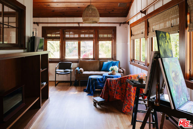 1954 Pinehurst Road, Los Angeles CA: https://media.crmls.org/mediaz/0960aff5-2767-4a5f-b2bf-d57280c6663a.jpg