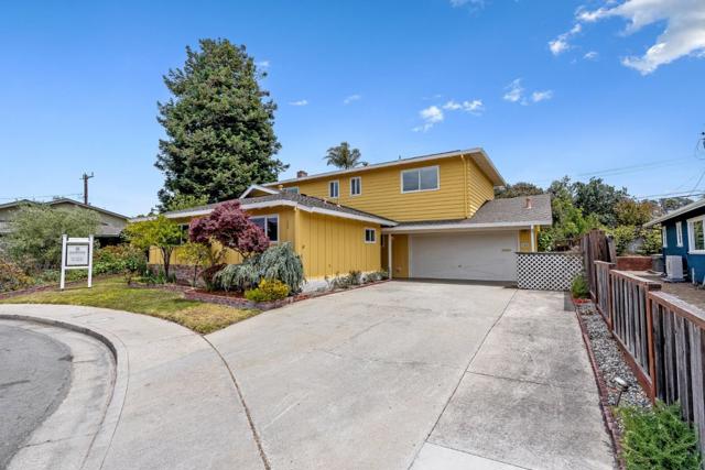 150 Sir Francis Court, Capitola CA: https://media.crmls.org/mediaz/09614f11-53f1-47ad-88e3-ad396547444e.jpg
