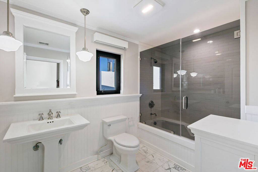 MLS #26975843 image #14