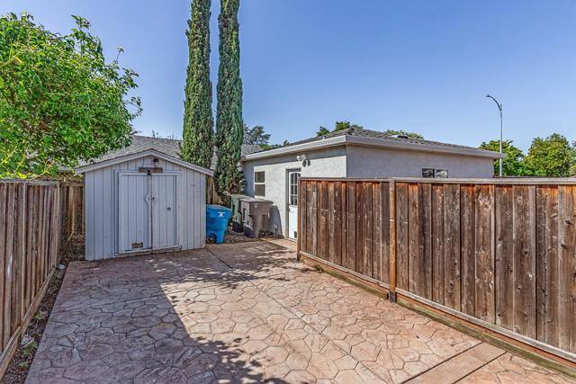 958 Ginger Lane, San Jose CA: https://media.crmls.org/mediaz/096335d0-c226-46e4-9fda-0cc9bb305705.jpg