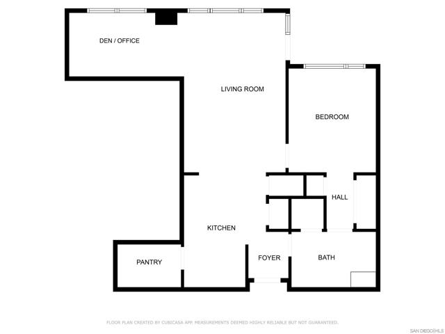 530 K Street, San Diego CA: https://media.crmls.org/mediaz/09639f1b-e742-4e90-aa4a-9c5a7450f92b.jpg