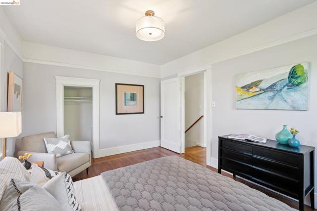 Image 17 of 29 For 2520 Mcgee Ave