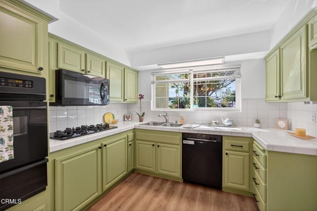 Detail Gallery Image 20 of 53 For 7451 Marmota Ct, Ventura,  CA 93003 - 3 Beds | 2 Baths