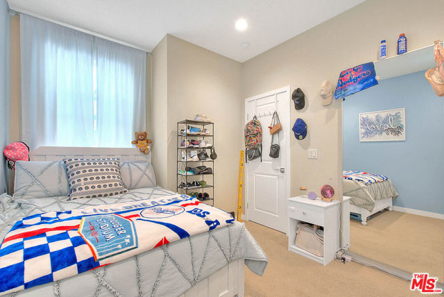 2432 E Hyde Paseo, Ontario CA: https://media.crmls.org/mediaz/0966f39a-75a3-4aae-a090-51d52605905d.jpg