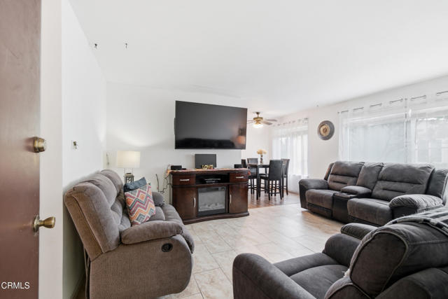 Detail Gallery Image 2 of 15 For 2538 Bolker Dr, Port Hueneme,  CA 93041 - 2 Beds | 1 Baths