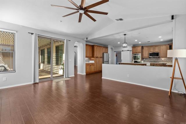 Image 10 of 51 For 23553 Daylight Place