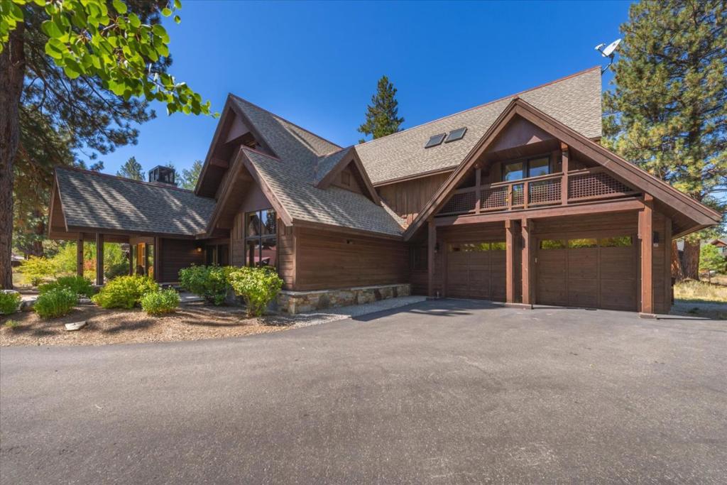 09697Ba5 8662 41Aa 907C F073650E754E 13466 Fairway Drive, Truckee, Ca 96161 &Lt;Span Style='BackgroundColor:transparent;Padding:0Px;'&Gt; &Lt;Small&Gt; &Lt;I&Gt; &Lt;/I&Gt; &Lt;/Small&Gt;&Lt;/Span&Gt;