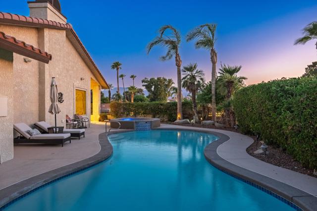 79505 Saint Margarets Bay, Bermuda Dunes CA: https://media.crmls.org/mediaz/096b0681-4476-4f39-816d-fae3f5276d54.jpg
