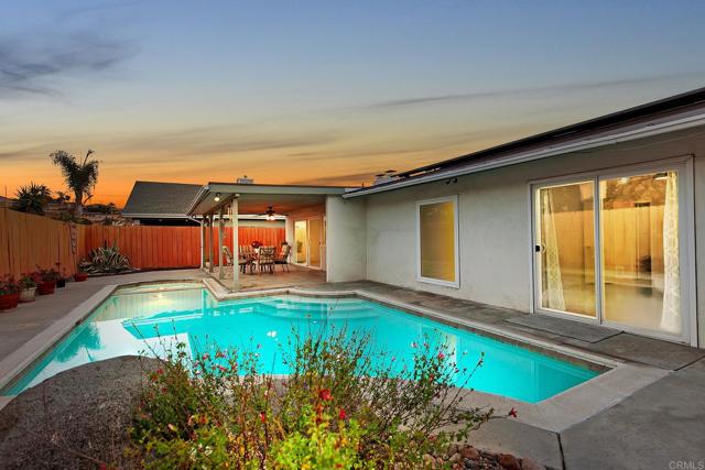 Detail Gallery Image 20 of 27 For 4599 Dauer Ave, La Mesa,  CA 91942 - 3 Beds | 2 Baths