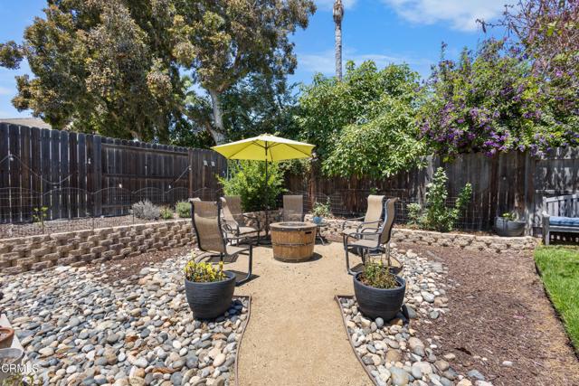 1684 San Joaquin Avenue, Ventura CA: https://media.crmls.org/mediaz/096b716f-64ad-400d-8c2d-fac4f709ba68.jpg