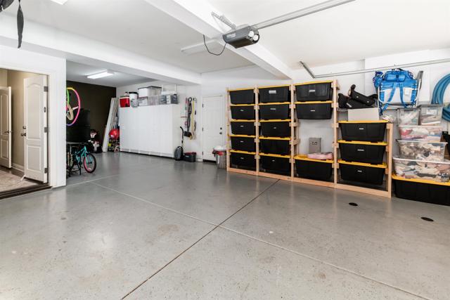 1569 Glencrest Drive, San Marcos CA: https://media.crmls.org/mediaz/096ba46b-6d56-4701-a70b-4f3838b49f6c.jpg