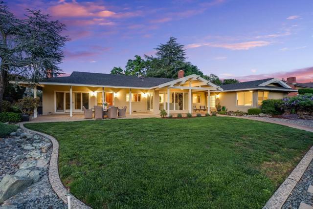 6915 Castlerock Drive, San Jose CA: https://media.crmls.org/mediaz/096e8a96-11d9-4d41-9878-2f120c46fa06.jpg