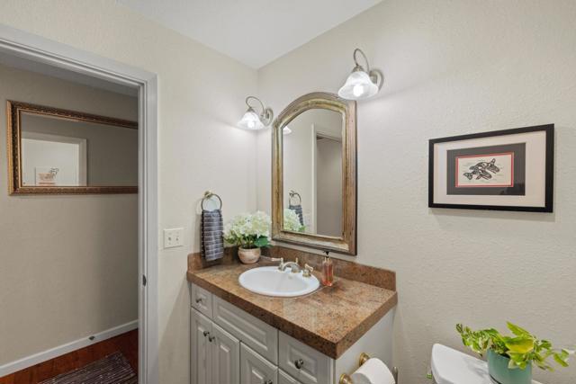 7 Antelope Lane, Monterey CA: https://media.crmls.org/mediaz/096ea9fb-d6b8-427e-86af-dfcb48cd8887.jpg