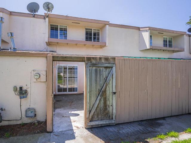 914 Acosta Plaza, Salinas CA: https://media.crmls.org/mediaz/096ebf5f-3752-4310-bf76-18e890e5247e.jpg