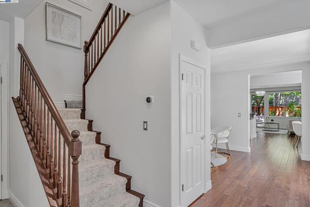 260 Abigail Cir, Danville CA: https://media.crmls.org/mediaz/0970e4ee-d251-48d4-8692-71a93a4fddc4.jpg