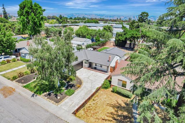 890 Wainwright Drive, San Jose CA: https://media.crmls.org/mediaz/0970f093-4238-4787-8ab1-d8c949ad5551.jpg