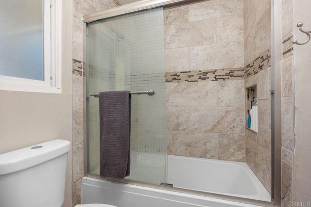 Detail Gallery Image 29 of 37 For 1207 Branding Iron Cir, Vista,  CA 92081 - 4 Beds | 3 Baths