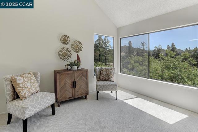 3244 Terra Granada Dr, Walnut Creek CA: https://media.crmls.org/mediaz/097337d0-841d-433d-9b9b-159d8145c5b5.jpg