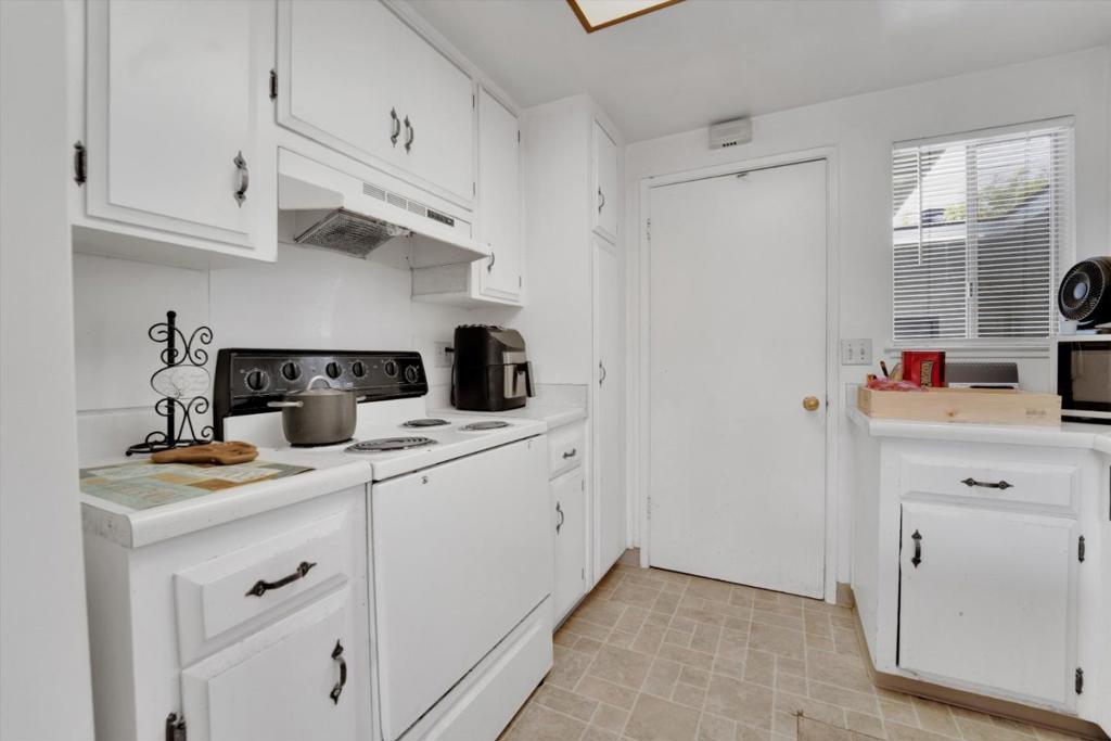 MLS #ML81895355 image #10