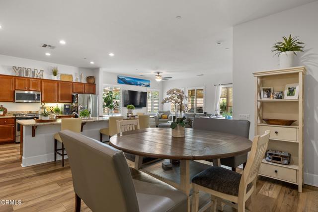 Detail Gallery Image 13 of 53 For 9700 Kingsport Pl, Bakersfield,  CA 93306 - 2 Beds | 2/1 Baths